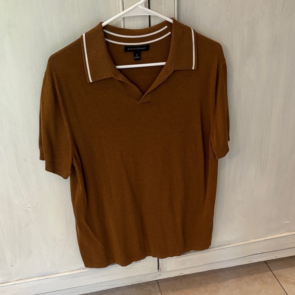 Banana Republic Brown Johnny Collar Polo Shirt